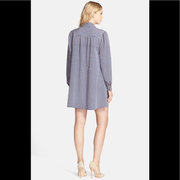 Cynthia Steffe 'Aleah' Tie Neck Shirtdress - Picture 2 of 6